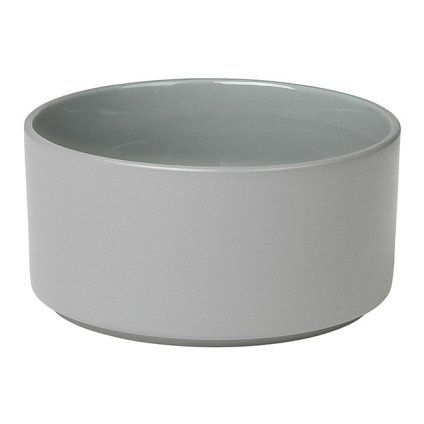 Servirna skleda PILAR M, 620 ml, svetlo siva, Blomus
