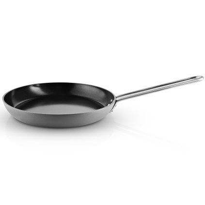 218000 neprilnava panev grey line 28 cm hlinik eva solo