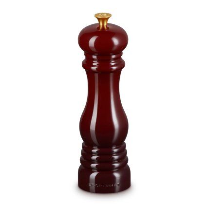 224616 mlynek na sul classic 21 cm garnet plast le creuset