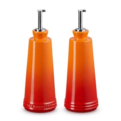 225081 davkovac oleje signature 300 ml sada 2 ks flame kamenina le creuset