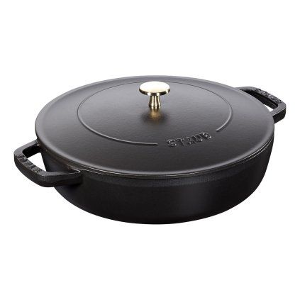 141164 kastrol na sote s litinovou samopodlevaci poklici o 24 cm cerny chistera staub