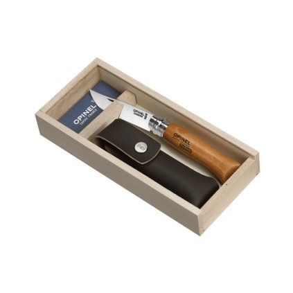 232546 kapesni nuz n 08 carbon 8 5 cm bukove drevo s pouzdrem opinel