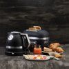 Toaster ARTISAN, 2 rezini, litoželezen, črne barve, KitchenAid