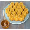 Pekač za torte HONEYCOMB, zlato, Nordic Ware