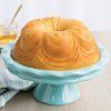 Pekač za šarkelj CHIFFON BUNDT, zlat, Nordic Ware