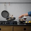 Ponev PROFESSIONAL 24 cm, nelepljiva, Eva Trio