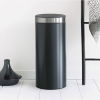 Koš za odpadke na dotik TOUCH BIN NEW 30 l, mat črna / srebrna, Brabantia