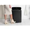 Koš za smeti s pedalom BO, 60 l, črne barve, Brabantia