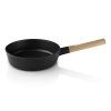 Ponev za praženje NORDIC KITCHEN, 24 cm, z lesenim ročajem, Eva Solo