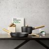 Ponev z nelepljivim premazom NORDIC KITCHEN, 24 cm, z lesenim ročajem, Eva Solo