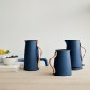 Električni kotliček EMMA, 1,2 l, temno modra, Stelton