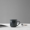 Vrč z infuzorjem za čaj MINIMA EVA 350 ml, črna, porcelan, Viva Scandinavia