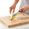 Srednje grob ročni strgalnik GOOD GRIPS, 28 cm, oranžna, plastika, OXO