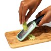 Fino ročno strgalo GOOD GRIPS, 18 cm, meta, plastika, OXO