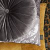 215247 2 dekoracni polstar mandarin 40 cm seda polyester kaat amsterdam