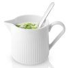 218504 3 servirovaci dzban legio nova 700 ml bila porcelan eva solo