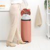 221753 6 pedalovy odpadkovy kos newicon 30 l teple medena ocel brabantia