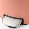 221753 8 pedalovy odpadkovy kos newicon 30 l teple medena ocel brabantia