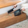 221837 2 sada lopatky a smetacku sinkside 33 cm tmave seda plast brabantia