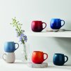 225033 2 hrnek coupe 320 ml deep teal kamenina le creuset