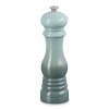224511 mlynek na pepr classic 21 cm sea salt plast le creuset