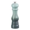 223200 mlynek na sul classic 21 cm sea salt plast le creuset