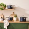 223683 1 rendlik essential 18 cm 2 8 l cerna hlinik le creuset