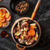 223953 3 panev na smazeni signature 28 cm flame litina le creuset
