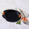 223830 2 forma na kolac 28 cm cerna ocel le creuset