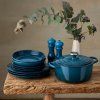 224172 1 kastrol signature 24 cm 4 2 l deep teal litina le creuset