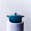 224172 4 kastrol signature 24 cm 4 2 l deep teal litina le creuset