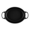 224097 5 kastrol signature 31 cm 6 3 l ovalny satin black litina le creuset