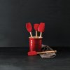 224898 1 kuchynske nacini sada 4 ks se stojanem cerise le creuset