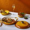 224121 1 kastrol signature 30 cm 3 5 l nectar litina le creuset