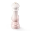 223563 4 mlynek na pepr classic 21 cm shell pink plast le creuset