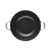 224394 4 wok essential 32 cm 6 l cerna hlinik le creuset