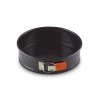 224763 forma na dorty 26 cm cerna ocel le creuset