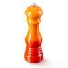 224757 3 mlynek na pepr classic 21 cm flame plast le creuset