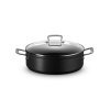 223416 nizky kastrol toughened 28 cm 5 4 l cerna hlinik le creuset