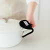 224124 1 chnapka na hrnec 17 5 x 12 cm sada 2 ks cerna bavlna le creuset