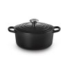 224781 4 kastrol signature 24 cm 4 2 l satin black litina le creuset