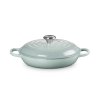 224325 4 kastrol signature 26 cm 2 2 l sea salt litina le creuset