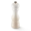 224433 4 mlynek na pepr classic 21 cm meringue plast le creuset