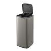 225867 8 dotykovy odpadkovy kos bo 30 l platinova ocel brabantia