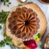 152111 2 forma na babovku koruna crown bundt zlata nordic ware