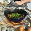 203109 5 wok 30 cm bazalkova litina staub